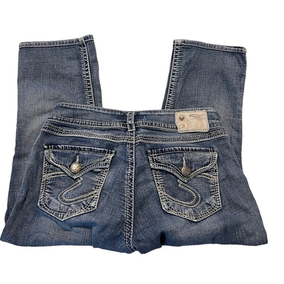 Silver Jeans Suki Surplus Capri - Picture 3 of 9